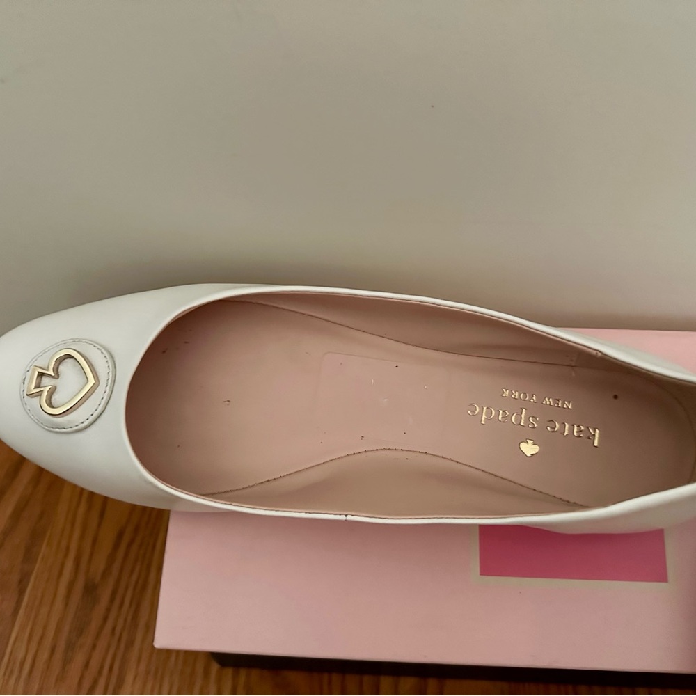 Kate Spade Flats with Heart Accent 9.5 B Women’s wore with my wedding dress - Picture 4 of 5